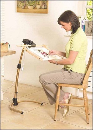 Stitch Smart stand
