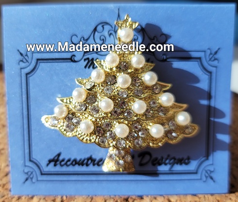 Accoutrement Designs Christmas tree 2022